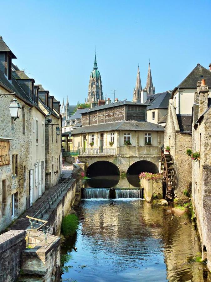 Gite De La Butte Le Molay-Littry Kültér fotó